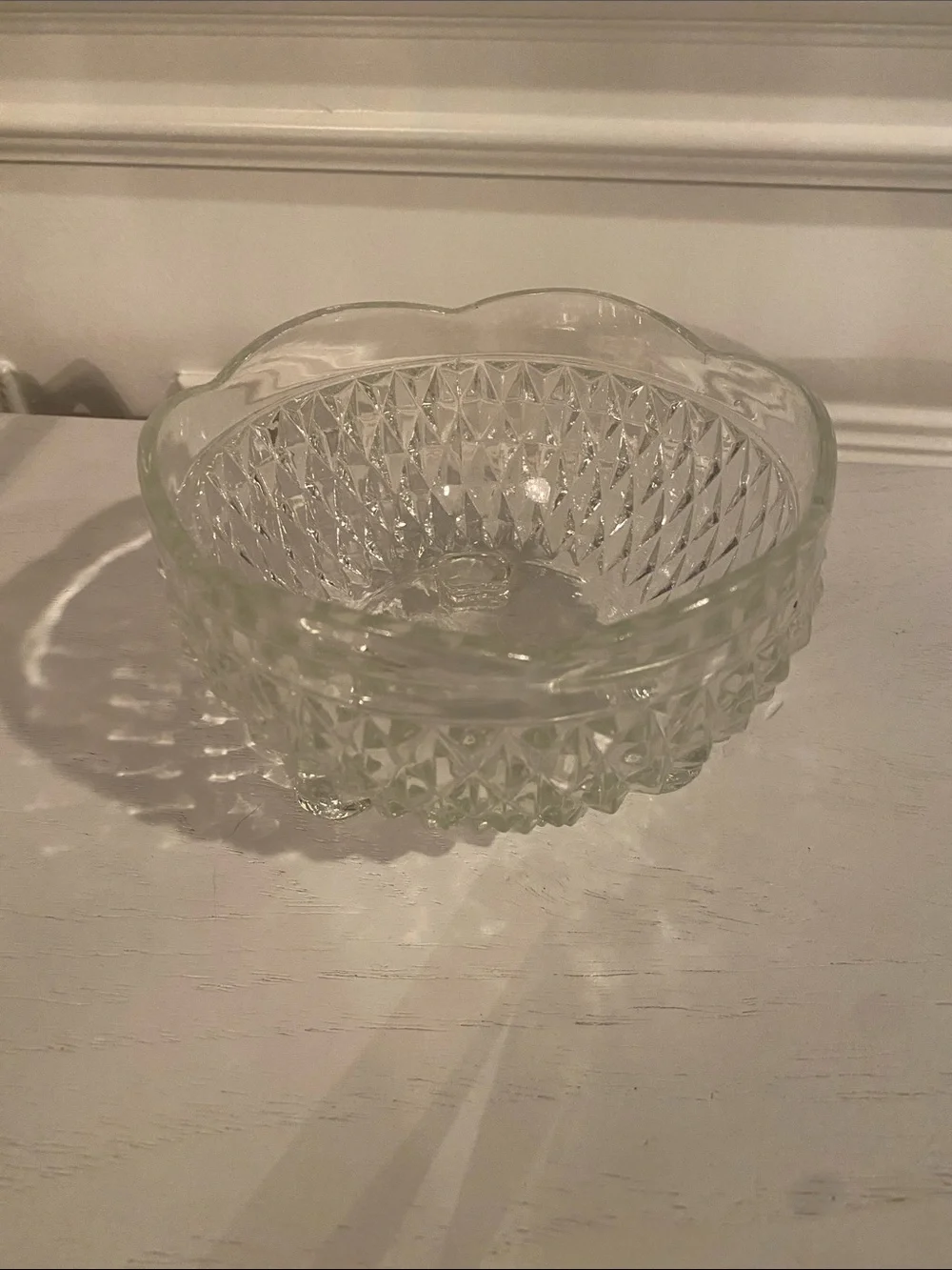 Vintage Indiana Glass clear diamond point 3-toed bon bon bowl